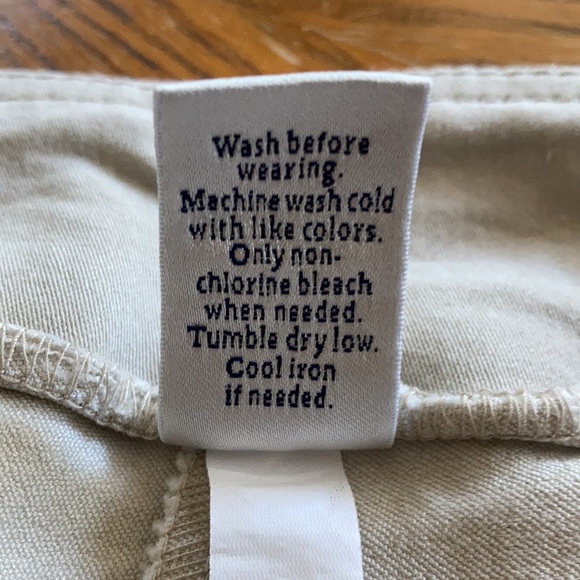 T & G Capris? Stretch, Tan, no pockets; - Picture 7 of 7